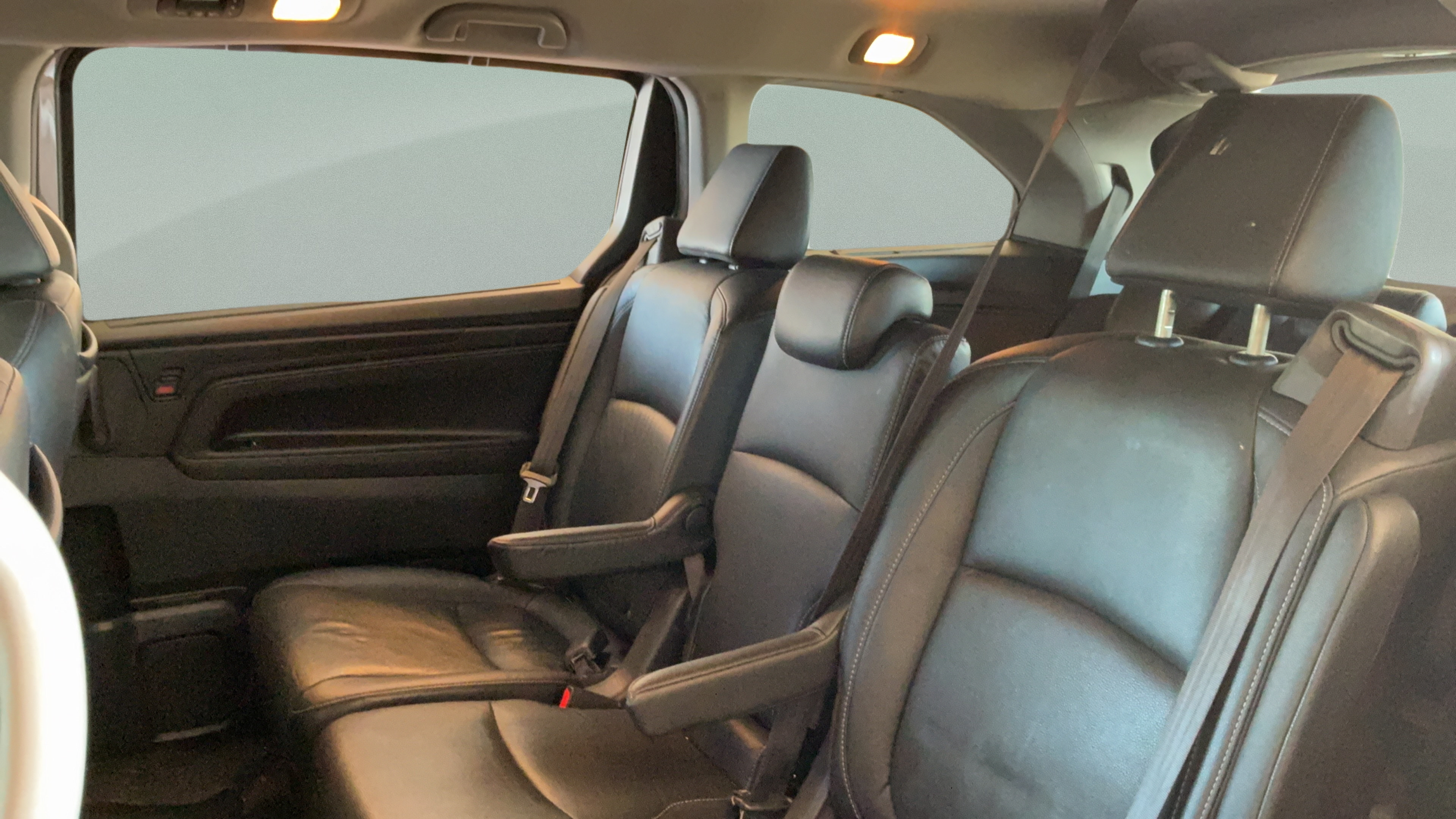Used 2021 Honda Odyssey Touring image 25