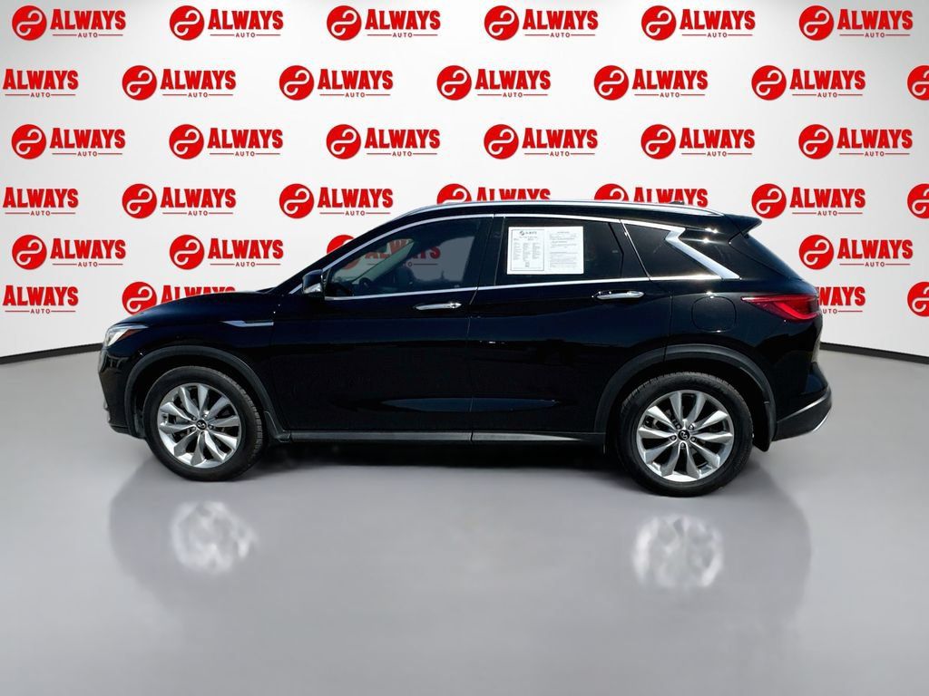 Used 2021 INFINITI QX50 Luxe FWD image 9