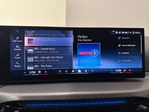 New 2026 BMW i4 eDrive40 w/ Parking Assistance Package RWD image 21
