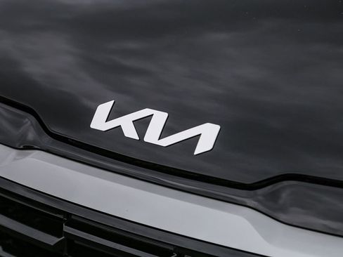 Certified 2026 Kia Sportage S AWD/4WD image 6