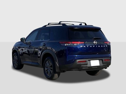 New 2025 Nissan Pathfinder SV image 2