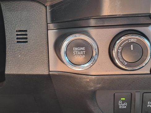 Certified 2023 Toyota Tacoma TRD Sport w/ Technology Package AWD/4WD image 21