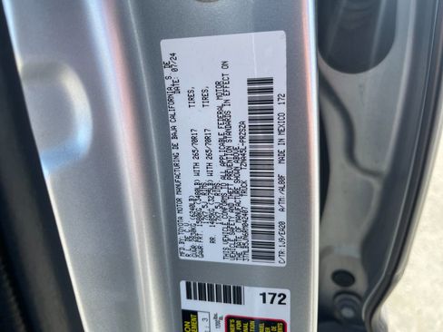 Used 2024 Toyota Tacoma TRD Off-Road w/ TRD Off Road Premium Package image 10