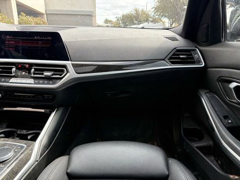 Used 2021 BMW 330i Sedan w/ Driving Assistance Package image 8