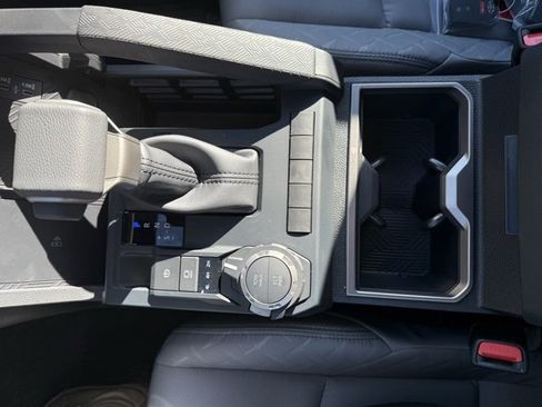 New 2025 Toyota Tacoma SR5 image 27