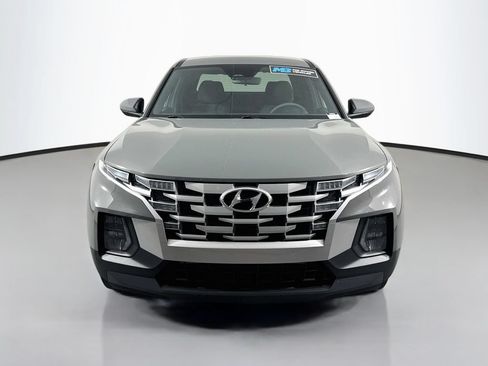 Certified 2024 Hyundai Santa Cruz SE FWD image 2