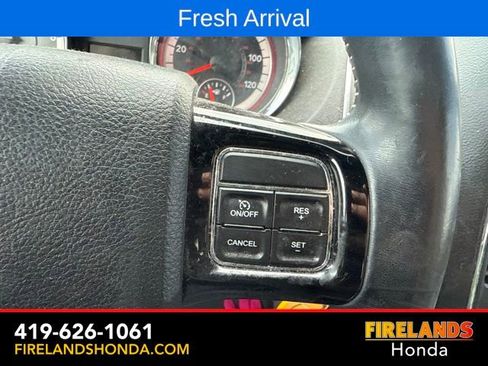 Used 2018 Dodge Grand Caravan SXT FWD image 16