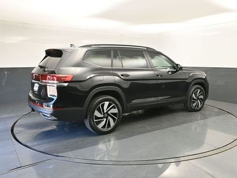 New 2026 Volkswagen Atlas SE image 15