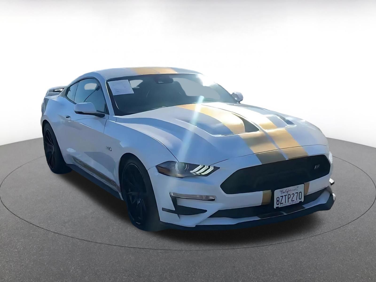 Used 2022 Ford Mustang GT Premium w/ GT Performance Package RWD image 3