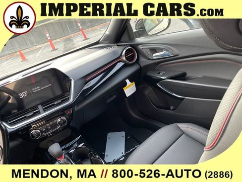 New 2026 Chevrolet Trax RS w/ Sunroof Package image 21