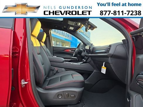 New 2026 Chevrolet Traverse RS image 10