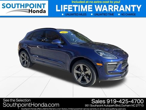 Used 2023 Porsche Macan Turbo image 1