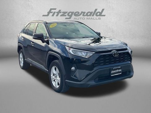 Used 2021 Toyota RAV4 XLE w/ Convenience Package image 1
