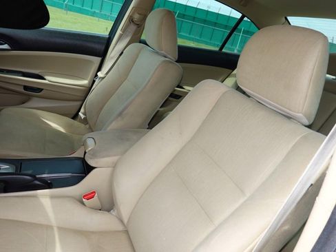 Used 2012 Honda Accord LX image 15