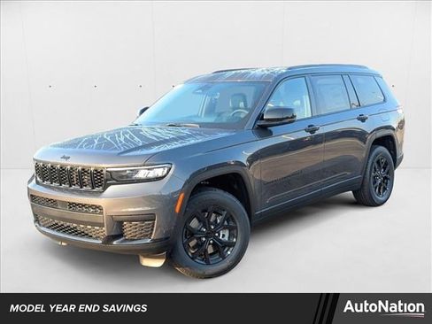 New 2025 Jeep Grand Cherokee L Altitude RWD image 1