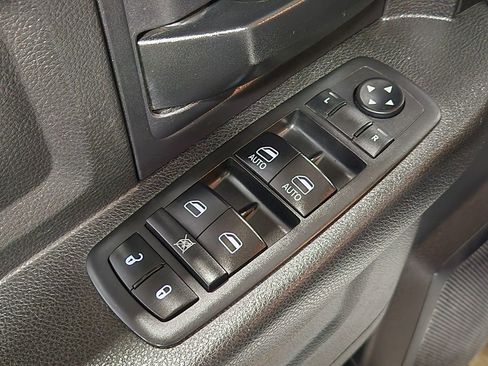 Used 2018 RAM 3500 Tradesman AWD/4WD image 43