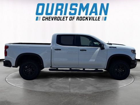 New 2026 Chevrolet Silverado 1500 ZR2 w/ LPO, Dark Essentials Package AWD/4WD image 7