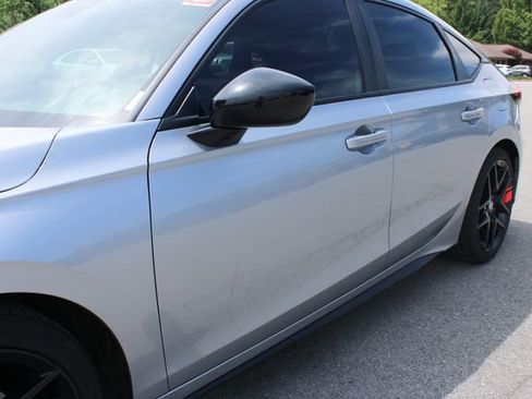Used 2024 Honda Civic Sport image 39