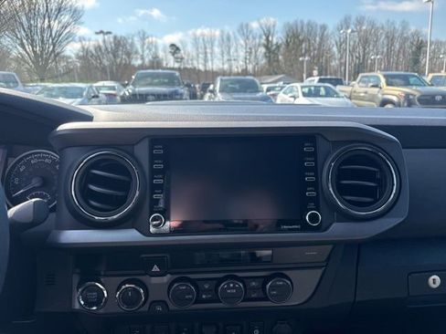 Used 2023 Toyota Tacoma TRD Sport w/ Advanced Technology Package image 6