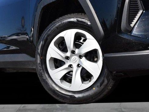 Used 2024 Toyota RAV4 LE image 3