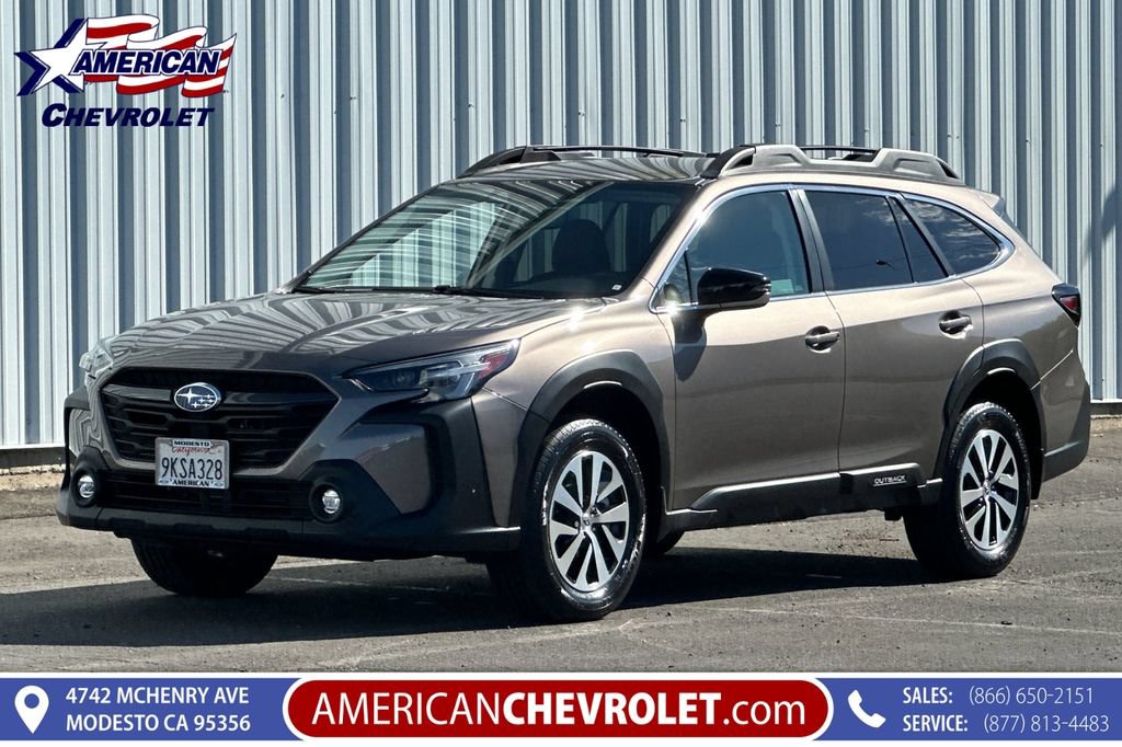 Used 2024 Subaru Outback Premium AWD/4WD image 8