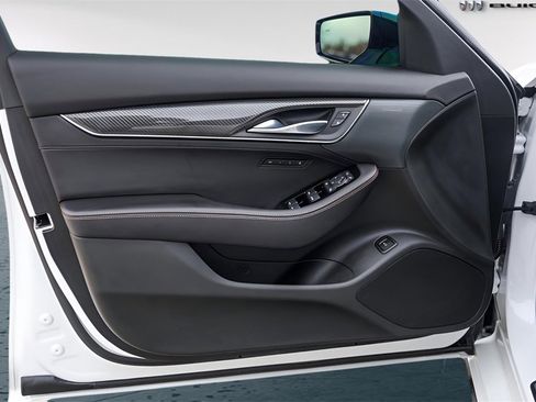 Used 2025 Cadillac CT5 Sport image 27