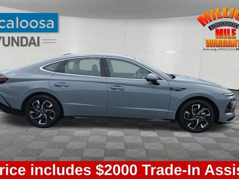 Used 2024 Hyundai Sonata SEL FWD image 9