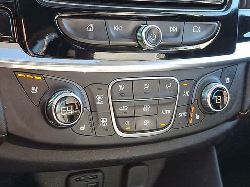 Used 2020 Chevrolet Traverse Premier w/ Redline Edition image 18