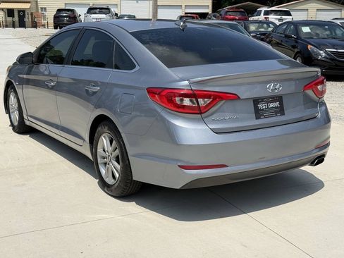 Used 2017 Hyundai Sonata SE FWD image 10