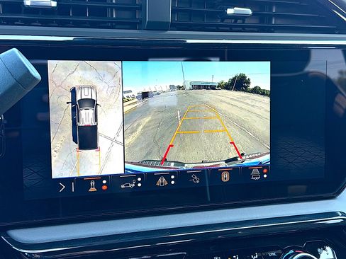 New 2026 GMC Sierra 2500 AT4X w/ AT4X AEV Edition AWD/4WD image 35