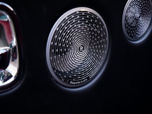 Used 2022 Rolls-Royce Ghost w/ Ghost Package image 24