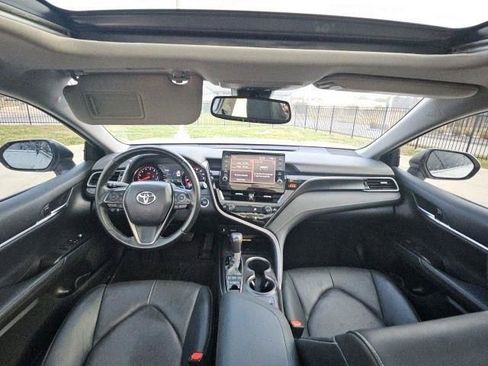 Used 2022 Toyota Camry XSE image 31