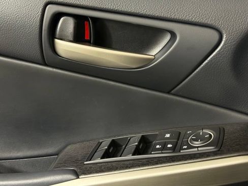 Used 2019 Lexus IS 300 w/ Navigation Package RWD image 16
