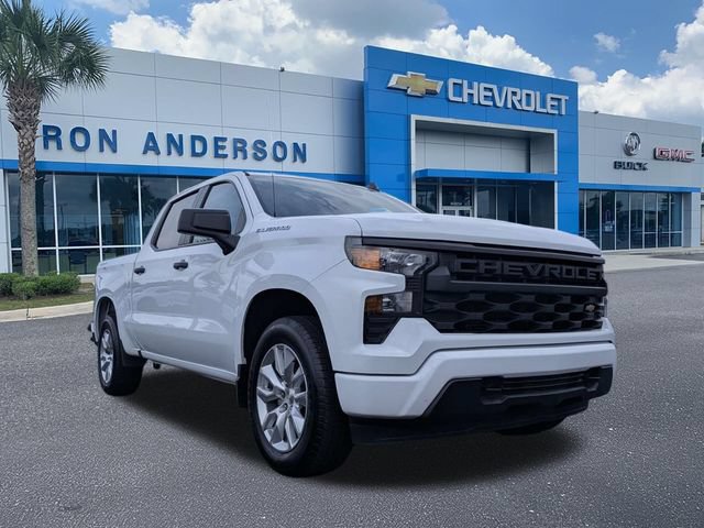 Used 2024 Chevrolet Silverado 1500 Custom AWD/4WD image 1