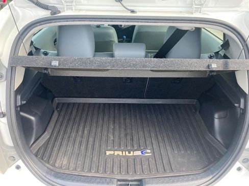 Used 2014 Toyota Prius C Four FWD image 16