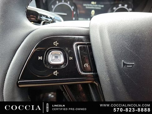 Used 2022 Lincoln Corsair AWD w/ Equipment Group 101A image 21