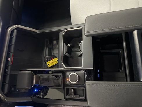 Used 2024 Toyota Tundra SR5 w/ SR5 Convenience Package image 18