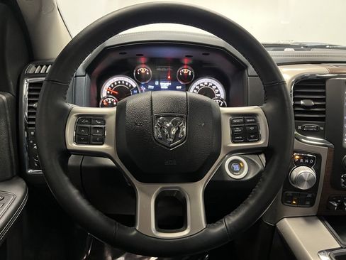 Used 2014 RAM 1500 Laramie w/ Convenience Group image 6