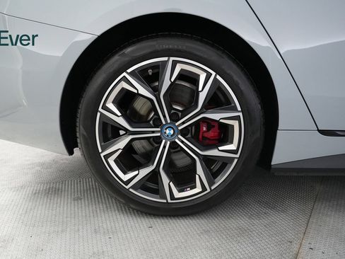 Used 2024 BMW i4 eDrive35 w/ M Sport Package RWD image 22