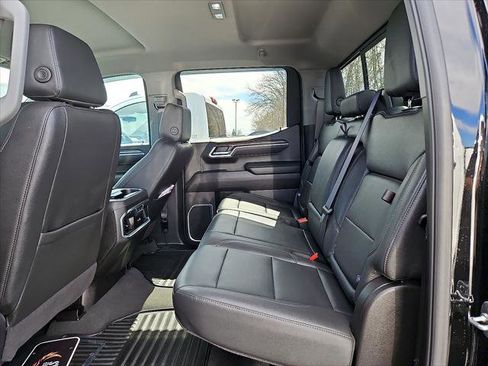 Used 2025 Chevrolet Silverado 1500 LTZ w/ LTZ Convenience Package II AWD/4WD image 20