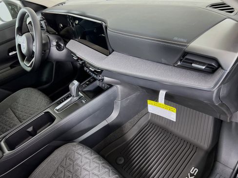 New 2026 Nissan Kicks SV FWD image 21
