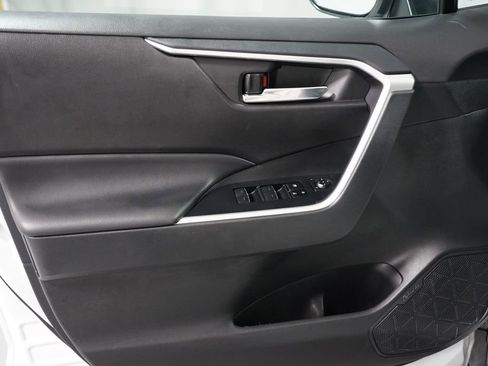 Certified 2024 Toyota RAV4 XLE image 30