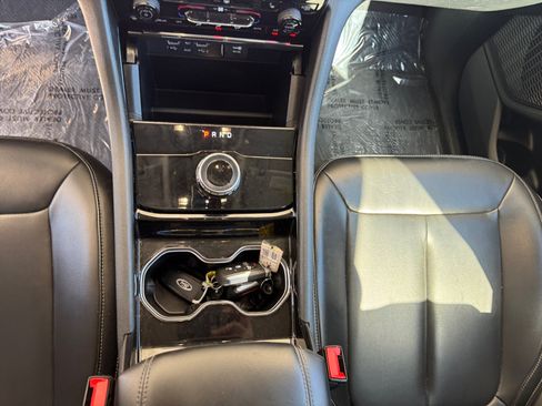 Used 2023 Jeep Grand Cherokee Limited RWD image 19