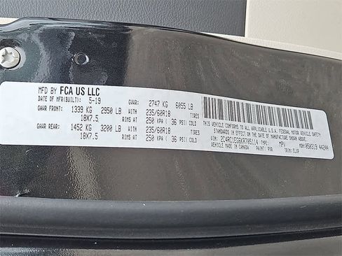 Used 2019 Chrysler Pacifica Touring-L Plus w/ Advanced Safetytec Group image 29