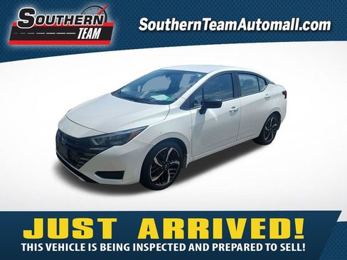 Used 2024 Nissan Versa SR w/ Trunk Package image 1