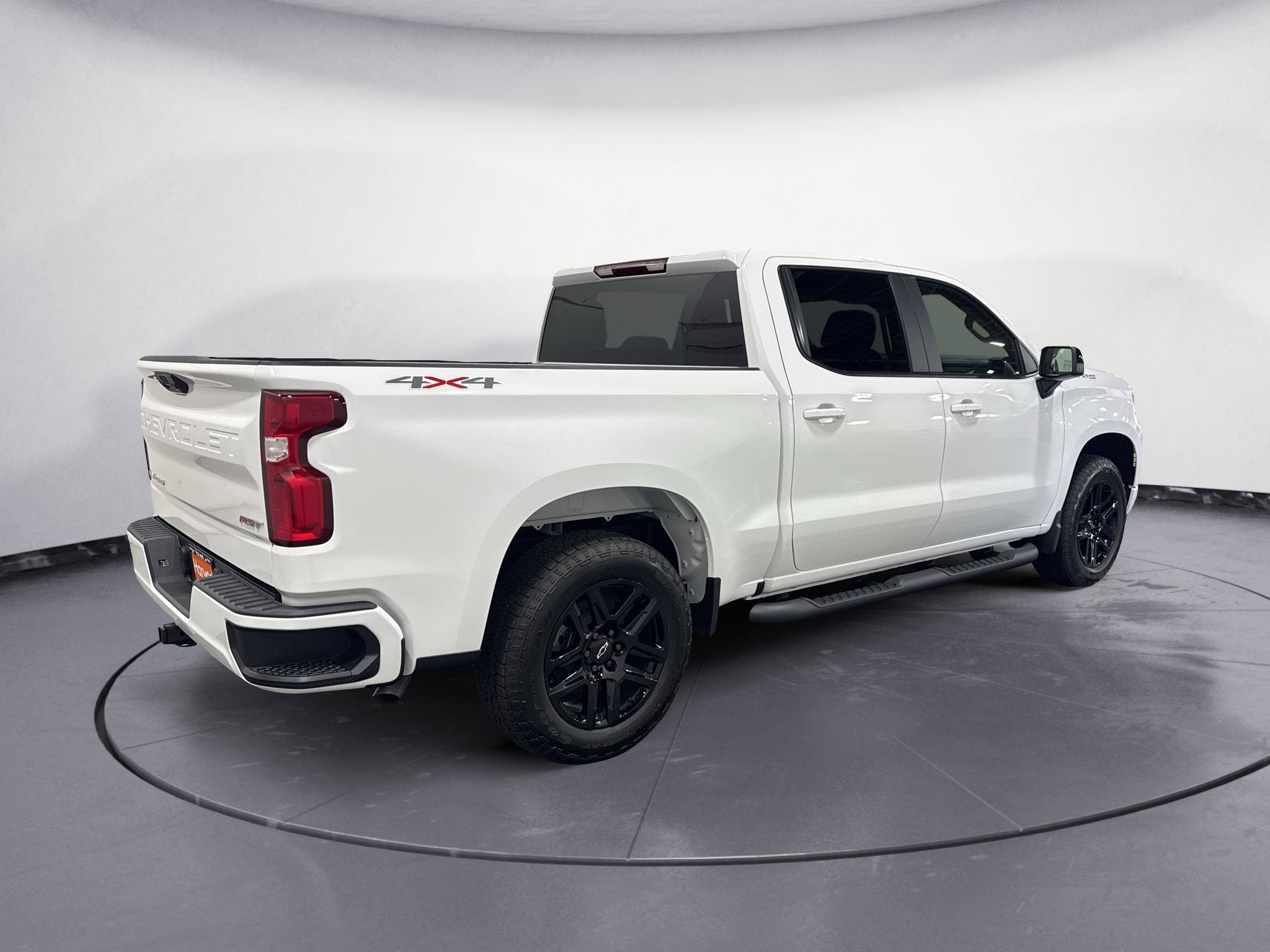 New 2026 Chevrolet Silverado 1500 RST w/ RST Select Package AWD/4WD image 8