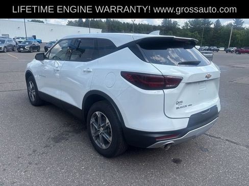 Used 2025 Chevrolet Blazer LT AWD/4WD image 5