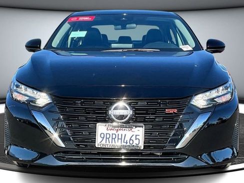 Certified 2025 Nissan Sentra SR w/ SR Premium Package image 2