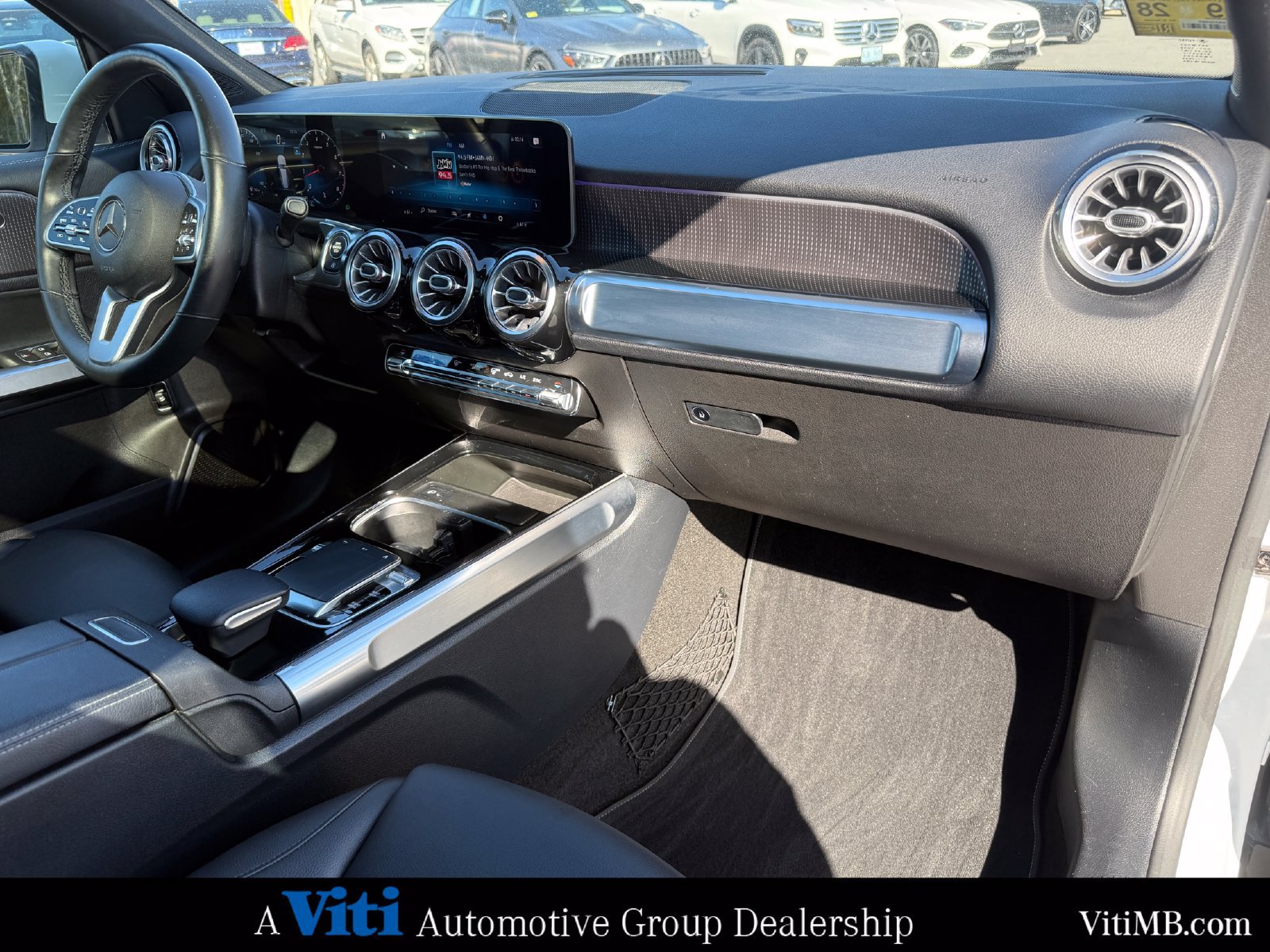 Used 2020 Mercedes-Benz GLB 250 4MATIC image 30