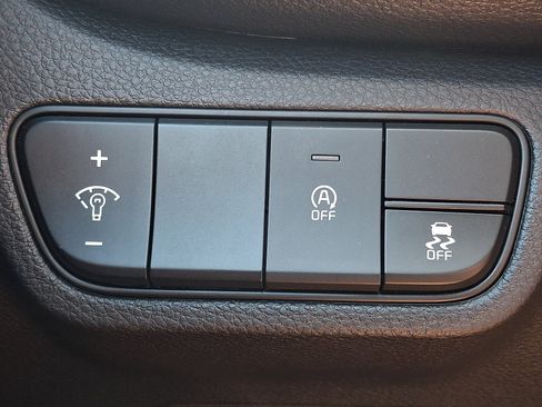 New 2026 Kia Seltos S AWD/4WD image 18